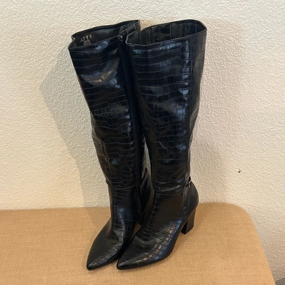 Black Croc-Embossed Knee-High Boots - Picture 1 of 4